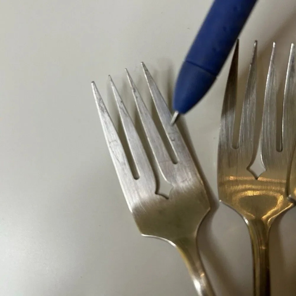 Carlton Silver Plate Salad Fork Set Of 4 Forks Cherie Pattern - Picture 8 of 12